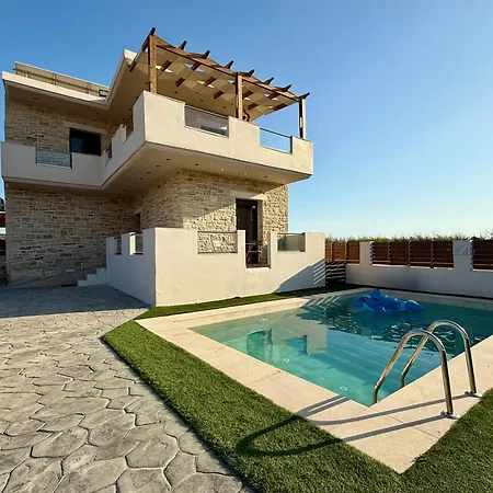 Aristea Seaside Retreat With Private Pool קלמאקי